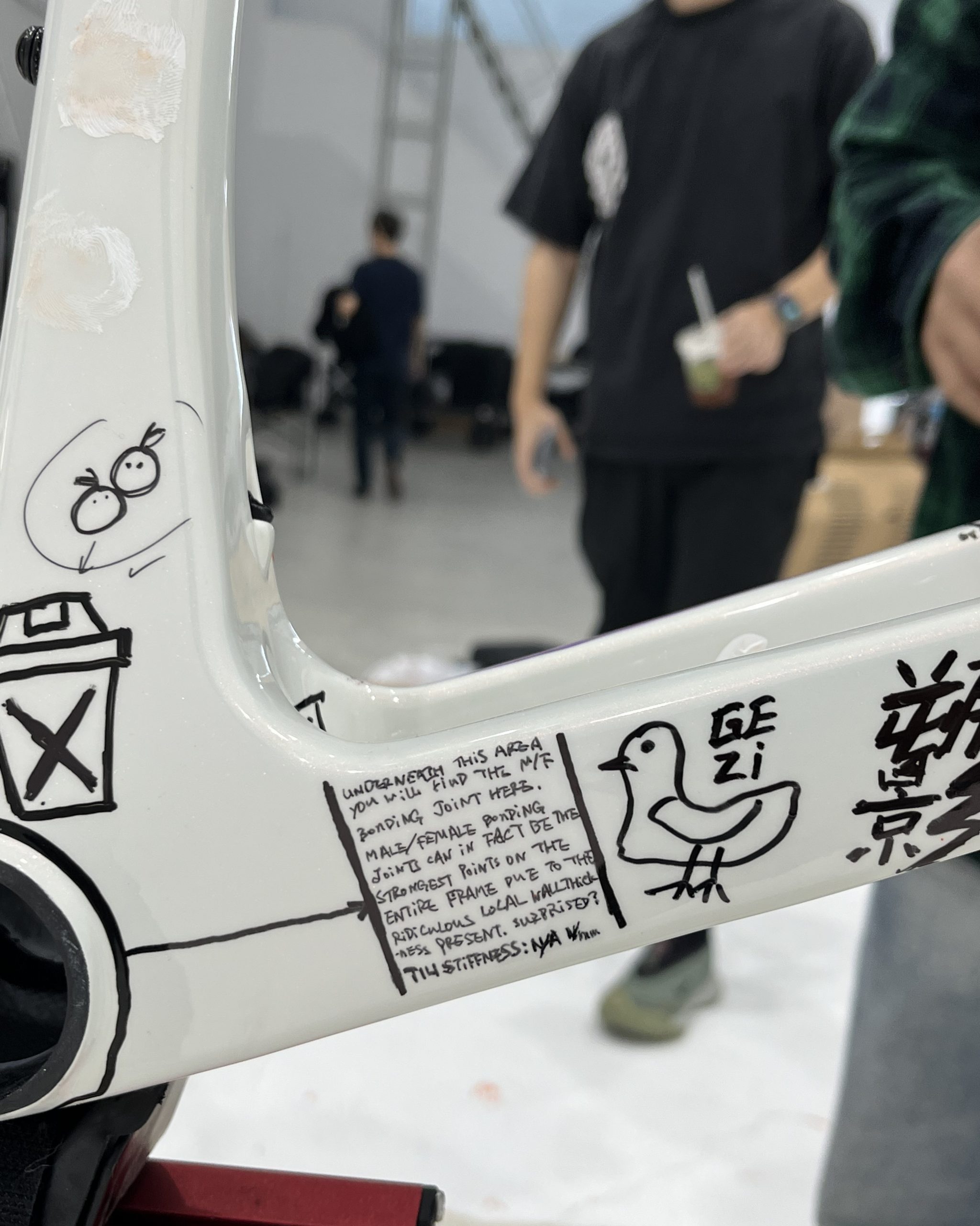 E4066245-C903-4AEE-99FA-DD28647F4078_1_201_a